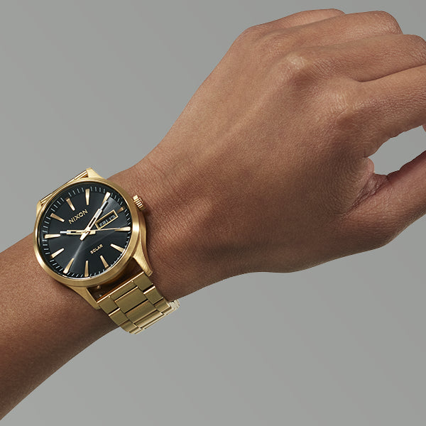 Nixon Sentry Solar A1346-510 Herrenuhr
