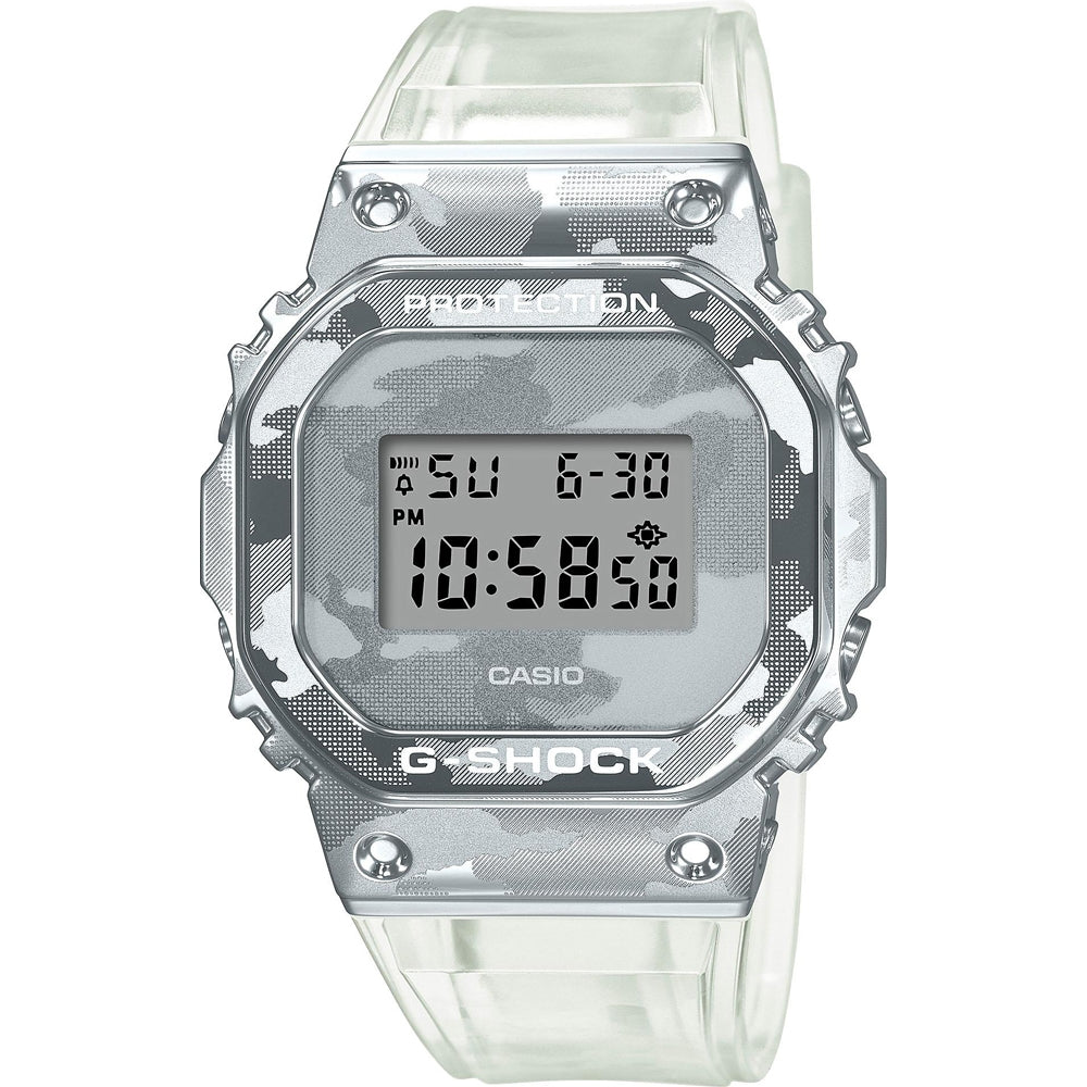 CASIO G-SHOCK GM-5600SCM-1ER Digital