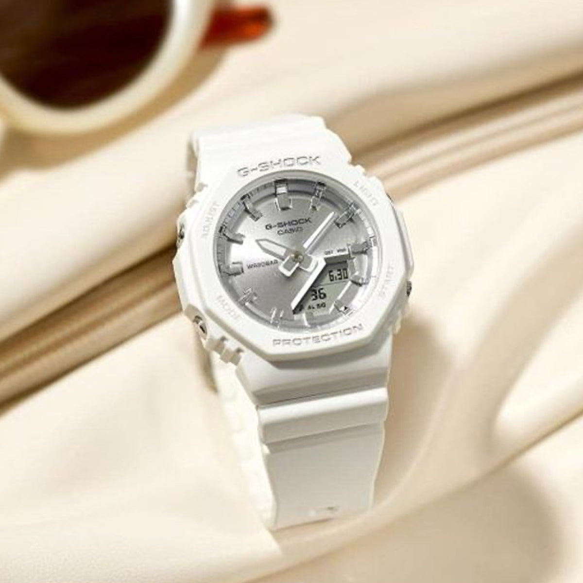 Casio G-SHOCK GMA-P2100VA-7AER Uhr