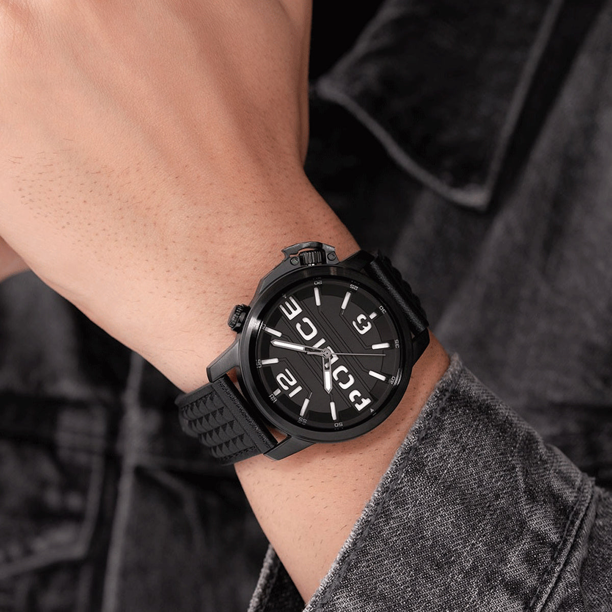 Police Automated PEWJD0021701 Herrenuhr